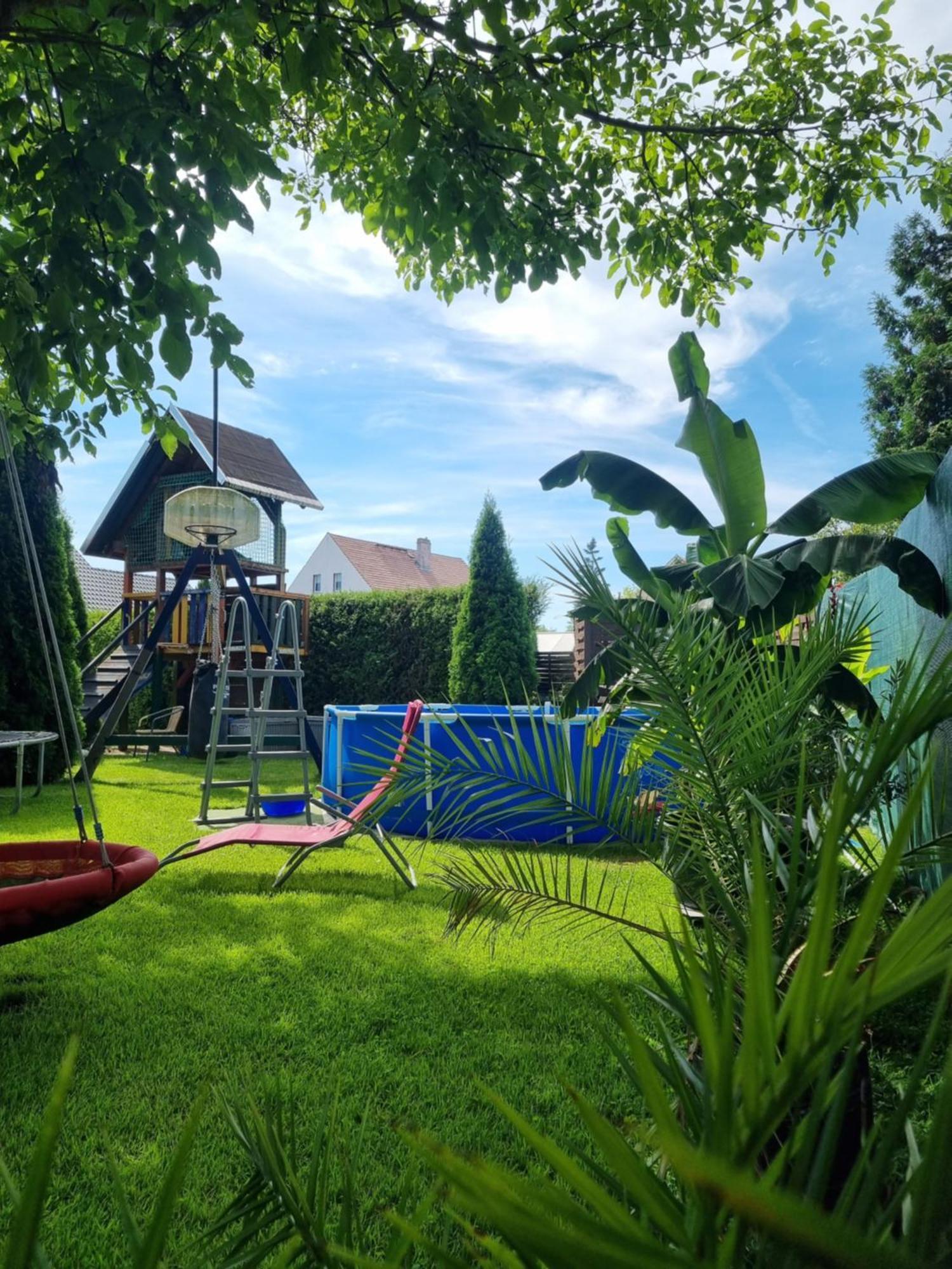 Ferienwohnung *Zur Weinbergstrasse* Lauta Екстер'єр фото